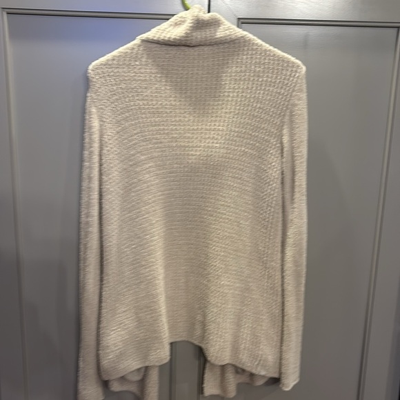 BAREFOOT DREAMS
Cozychic Lite Ribbed Drape Cardigan In Almond - Picture 6 of 6